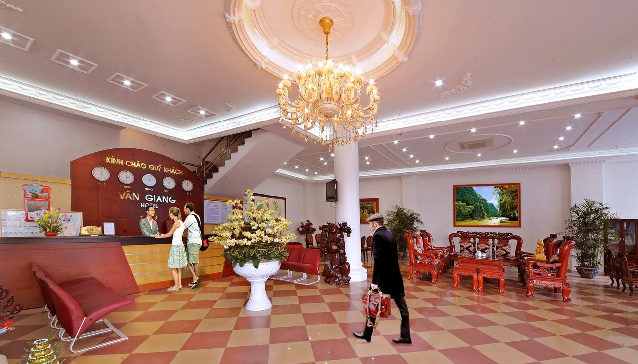 Van Giang Hotel Ninh Binh Exterior photo